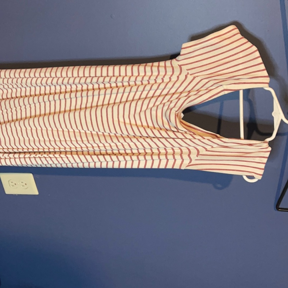 Stripped off the shoulder dress!